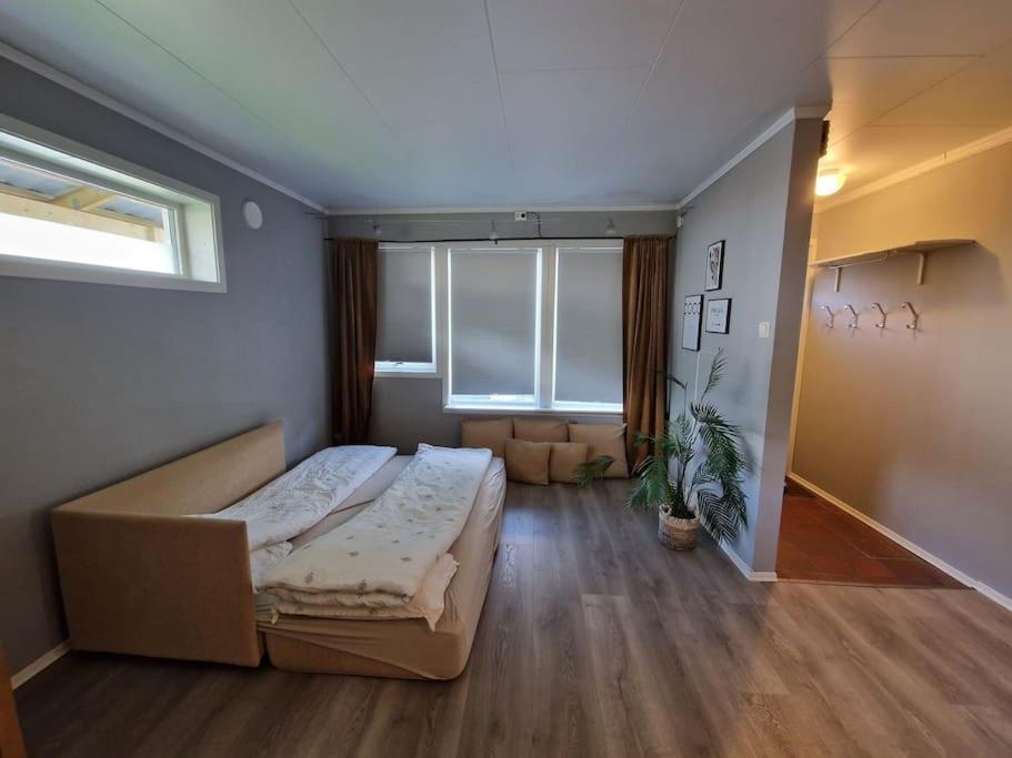 Leilighet I Tromso Kvaloysletta Esterno foto